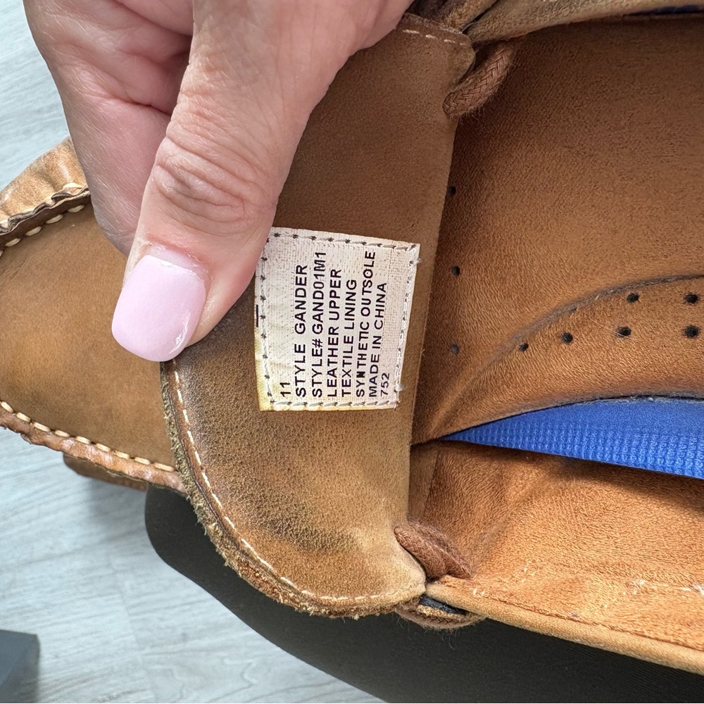 Steve Madden Brown Leather Men's Slip-Ons - Picture 3 of 3